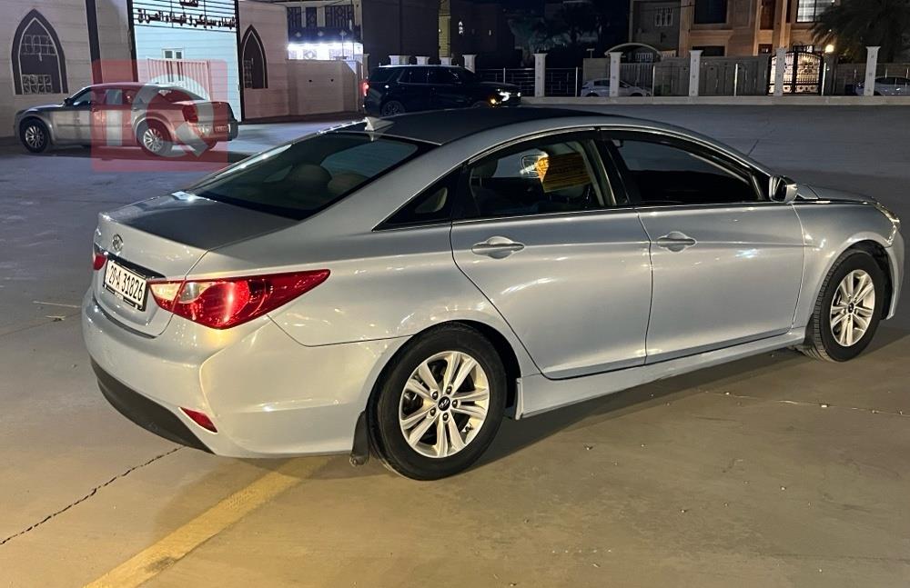 هیۆندای سۆناتا